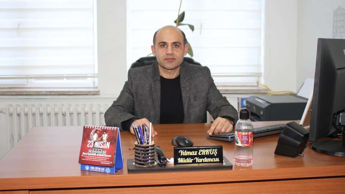 Yılmaz ERKUŞ - Müdür Yardımcısı